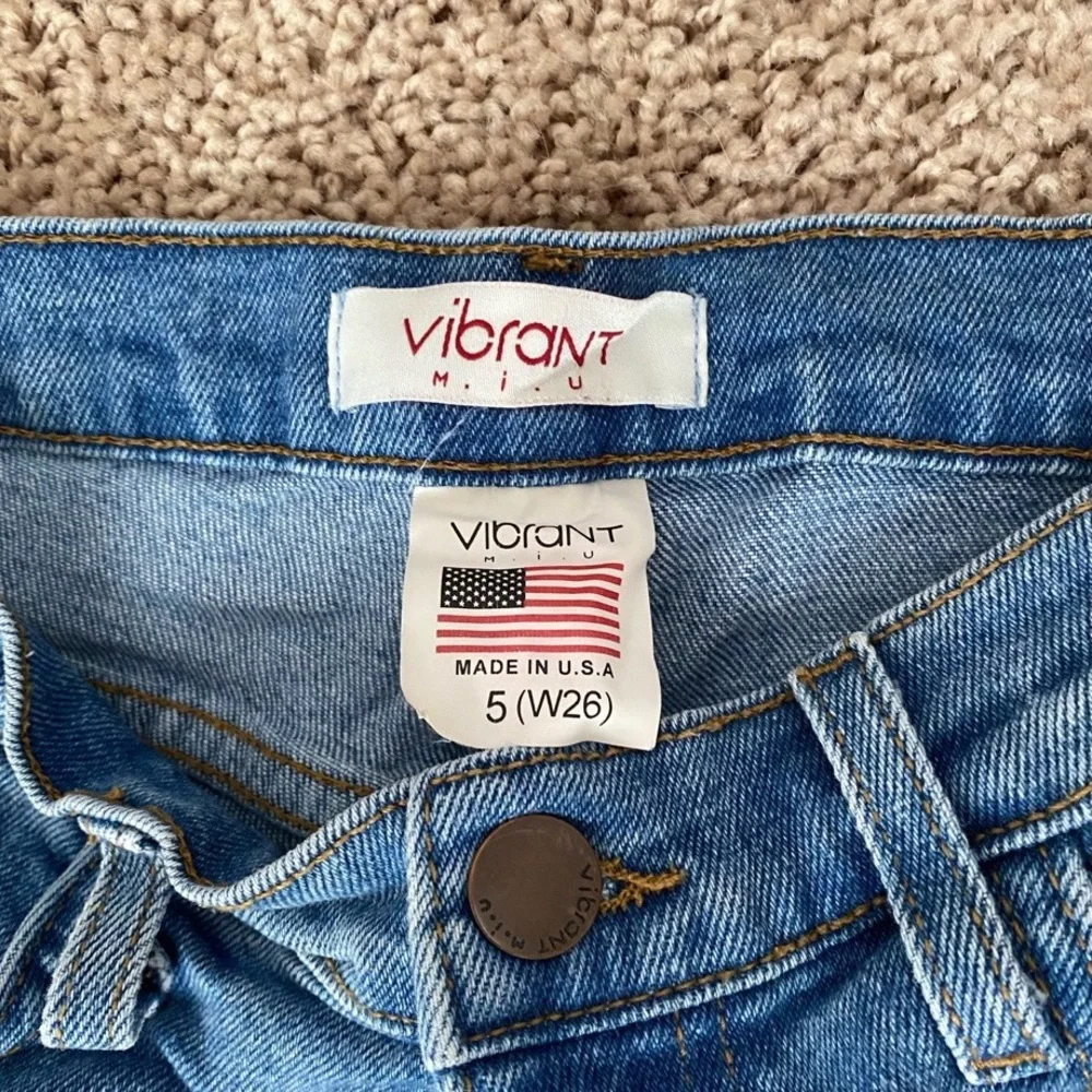 HoneyBum High Waisted Ripped Jeans - Picture 3 of 3